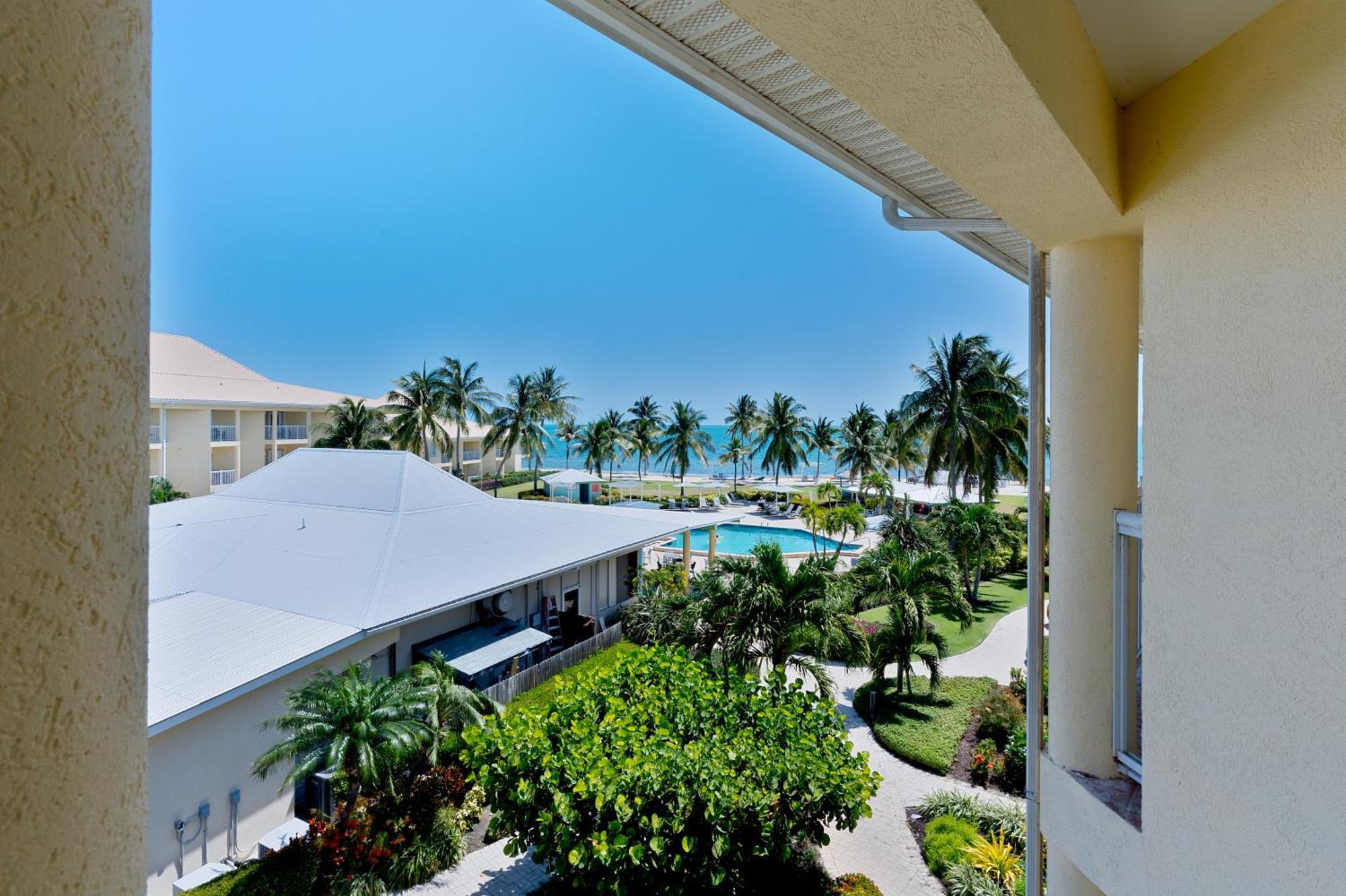 The Grand Caymanian Resort Джорджтаун Екстер'єр фото