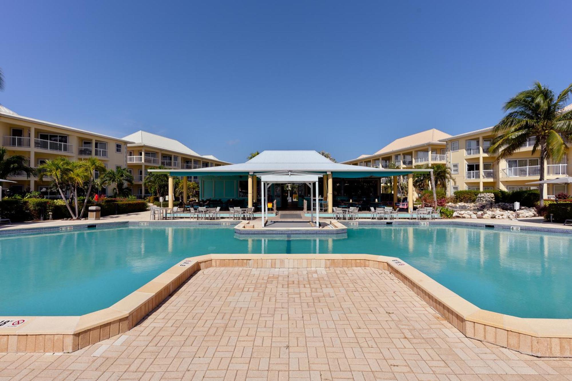 The Grand Caymanian Resort Джорджтаун Екстер'єр фото