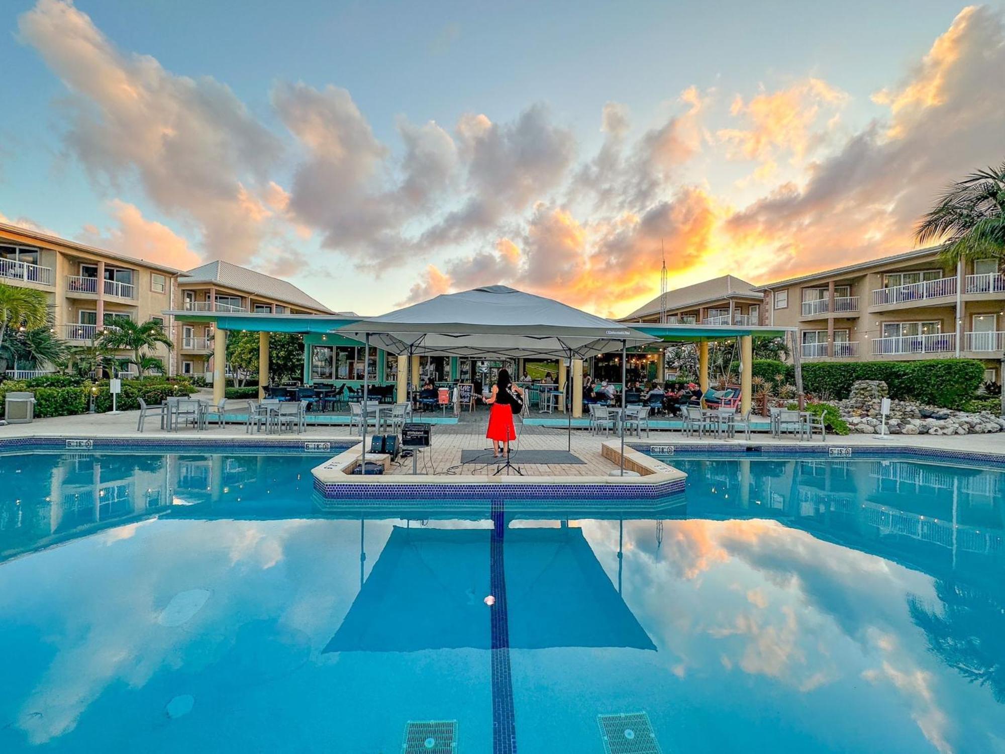 The Grand Caymanian Resort Джорджтаун Екстер'єр фото